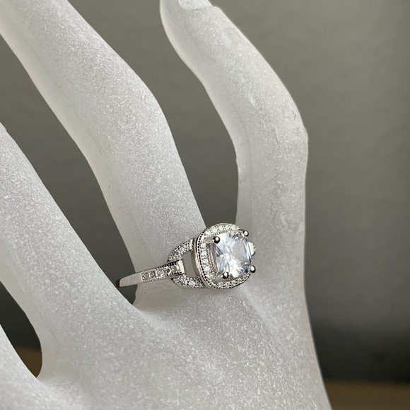 NEW Size 5 Pave Set CZ Cubic Zirconia Engagement Ring in Sterling Silver - Picture 2 of 5